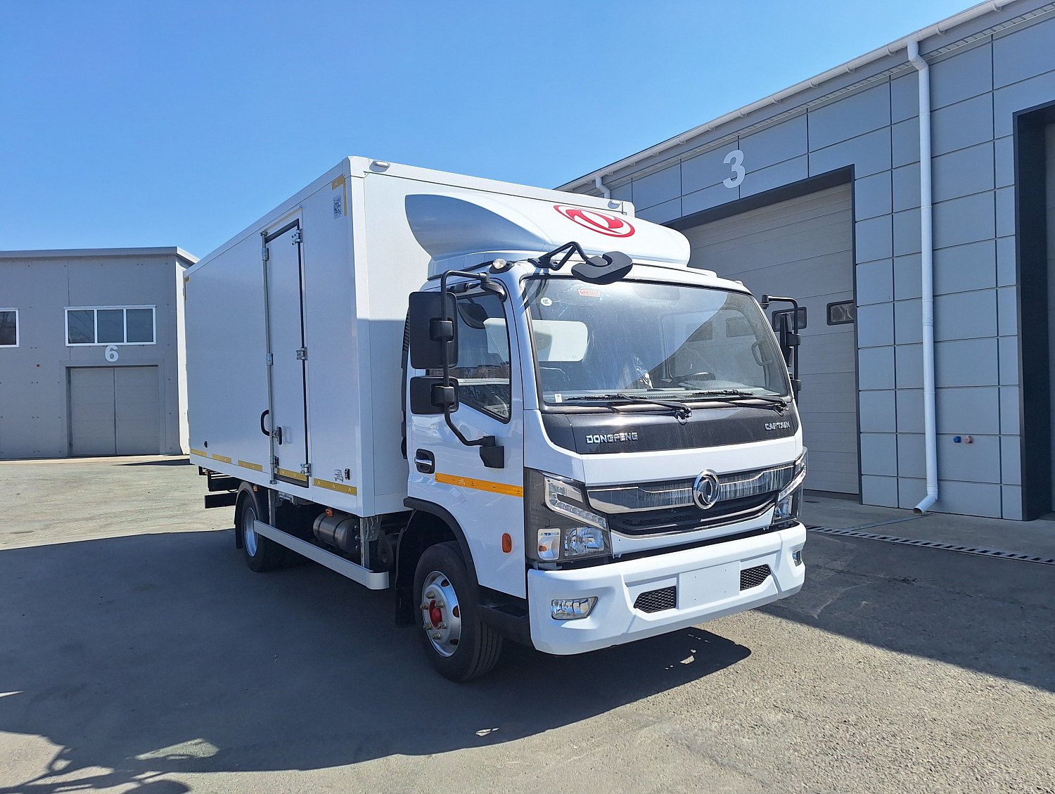 РАЗМОРАЖИВАЕМ ЦЕНЫ! Акция на популярные модели Dongfeng