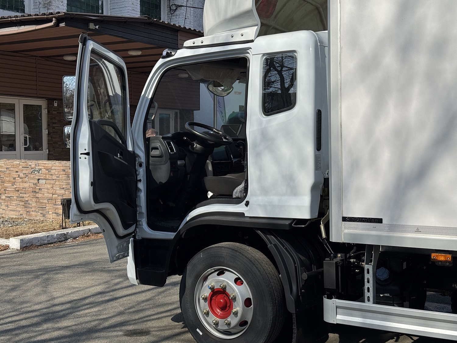 DongFeng представлен на выставке «АСМАП-Восток-2026» во Владивостоке