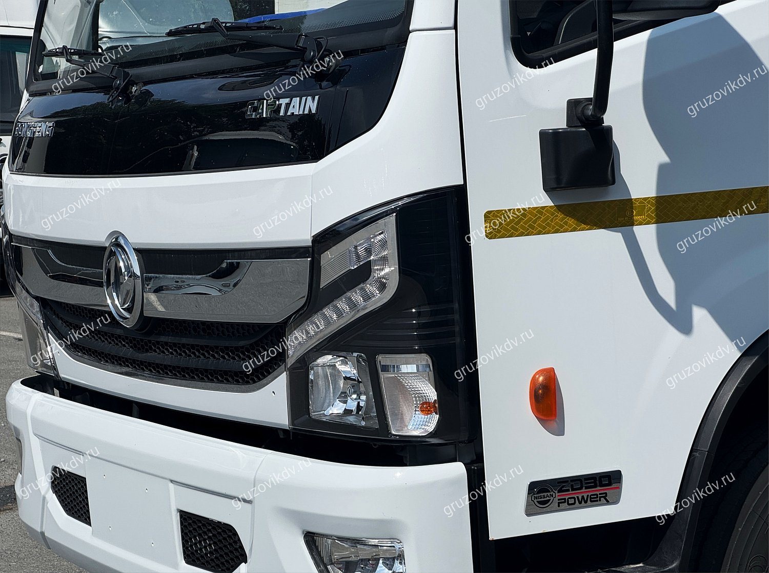 Подходящий грузовик для металлических изделий: клиент выбрал DONGFENG Z80N