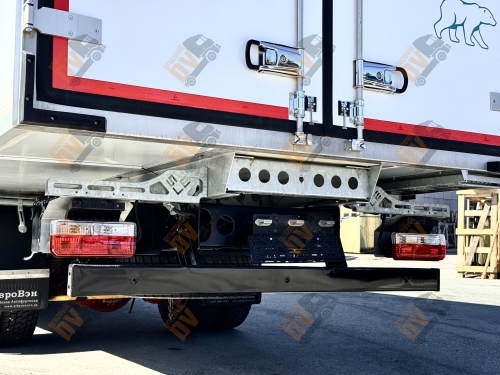 Изотермический фургон DongFeng C120N
