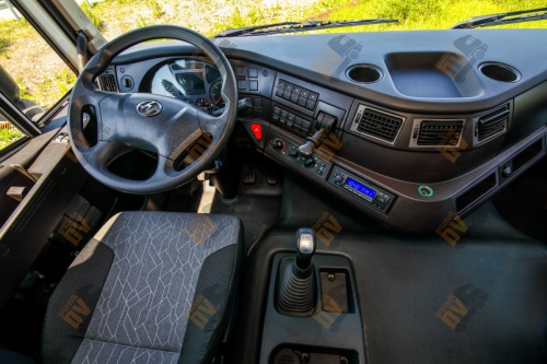 Автобеноносмеситель HONGYAN 6х4